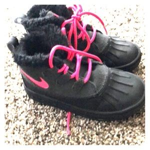Toddler shoes